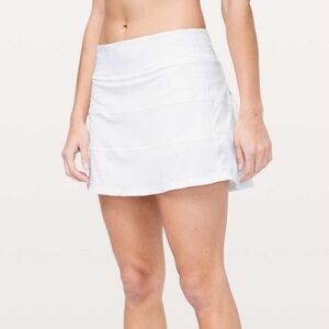 Lululemon Pace Rival Skirt White Size 6 Tall Athleisure Workout Tennis